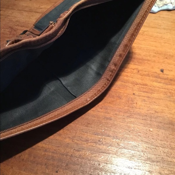 ❤️SOLD❤️ LLBean Travel Wallet Crossbody - Picture 6 of 8